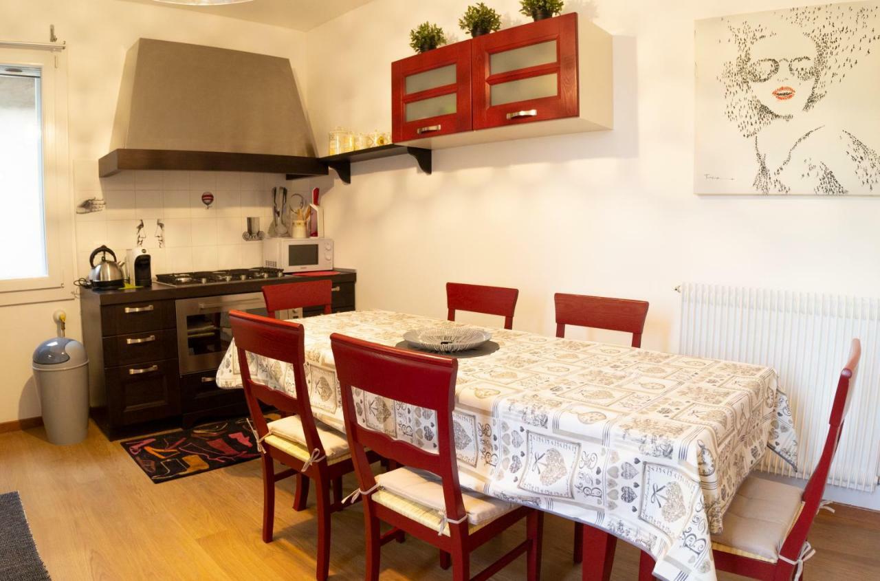 La Casa Quadra Appartement Fontanelle  Buitenkant foto